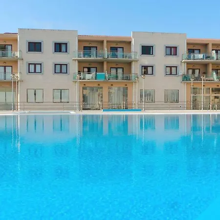 Διαμέρισμα Surf Rendez-vous At *